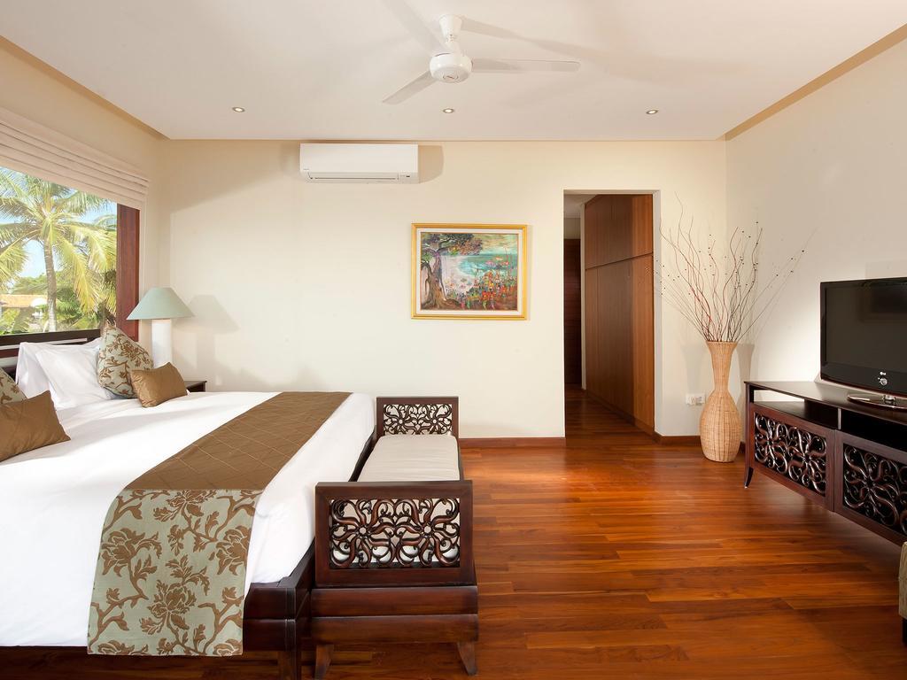 Four-Bedroom Villa Private Pool